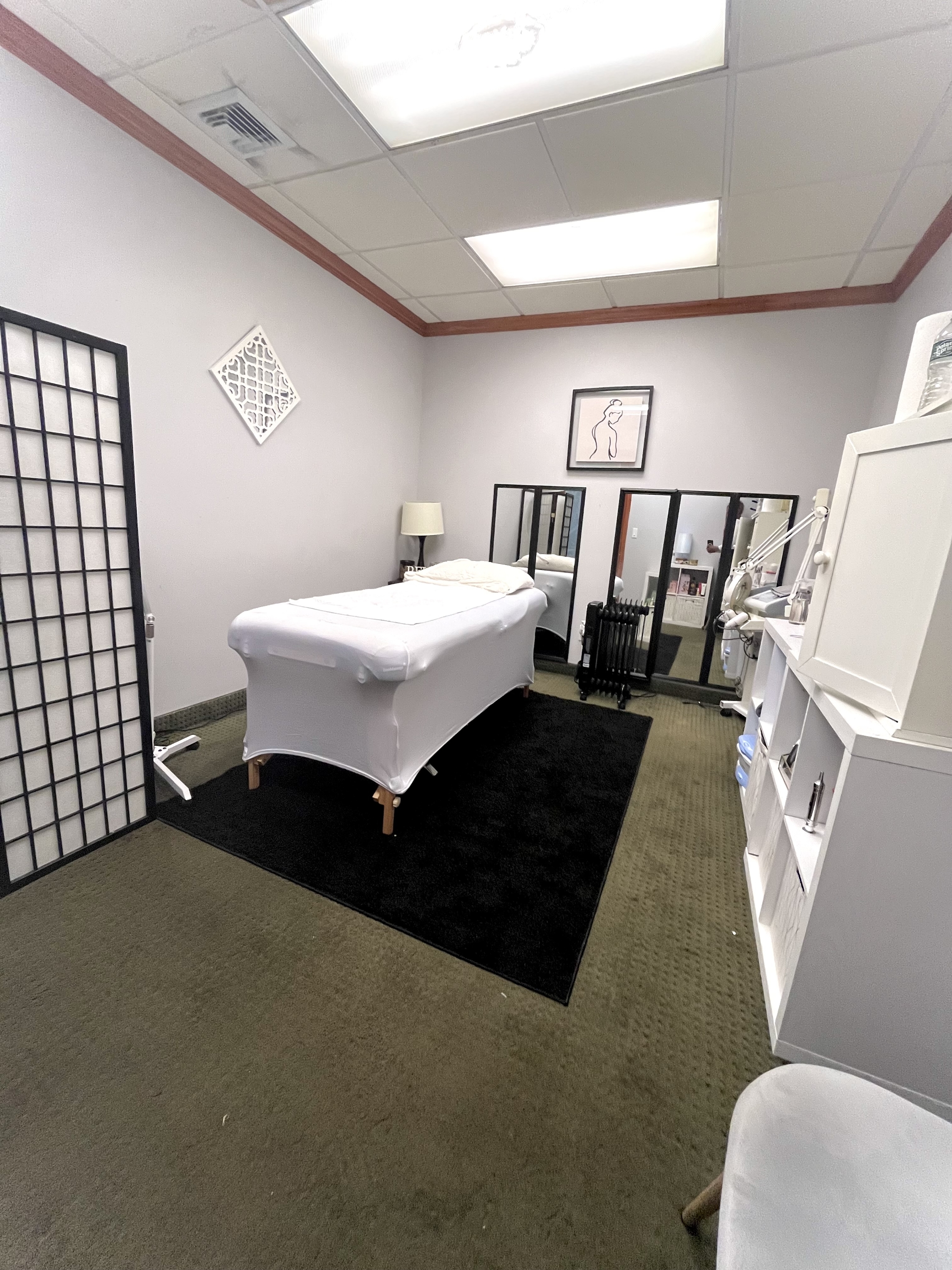 5020 Sunrise highway - Suite LF